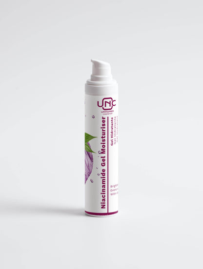 Hidratante com niacinamida para pele sensível em embalagem de gel com bico dosador